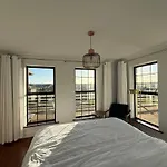 Equestrian Estate - An Independent On-site *