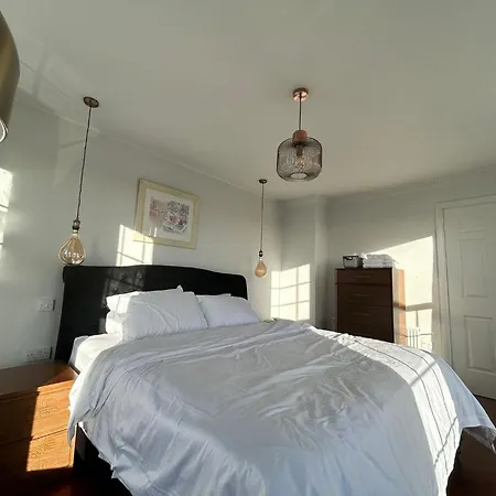 Equestrian Estate - An Independent On-site * Cavan