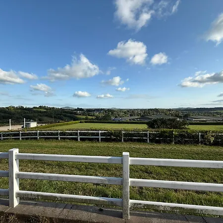 Equestrian Estate - An Independent On-site Cavan