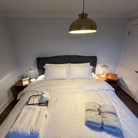 Equestrian Estate - An Independent On-site * Каван