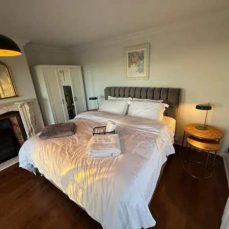 Lodge Equestrian Estate - An Independent On-site Cavan