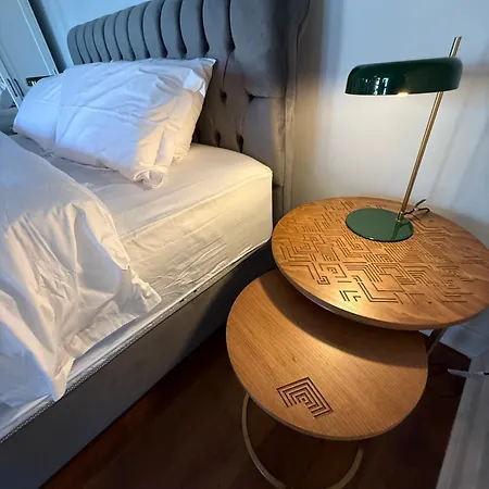 Equestrian Estate - An Independent On-site Lodge