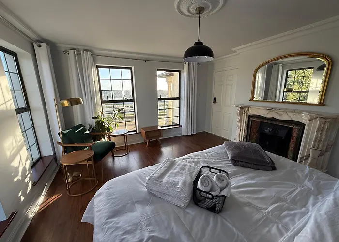 Equestrian Estate - An Independent On-site * Cavan